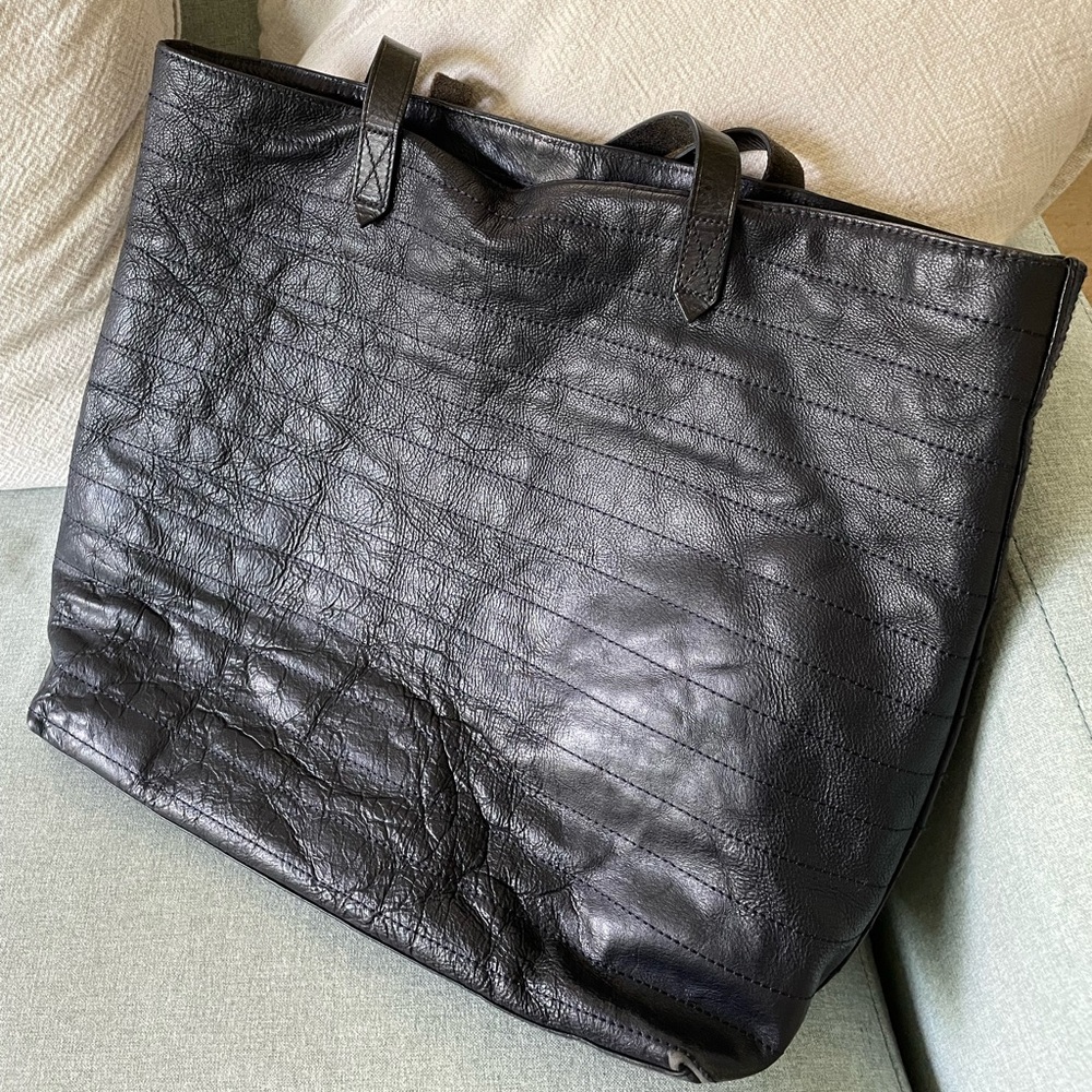 Madewell limited edition quilted leather transport tote, midnight blue